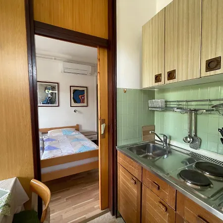 Yasmin Apartment